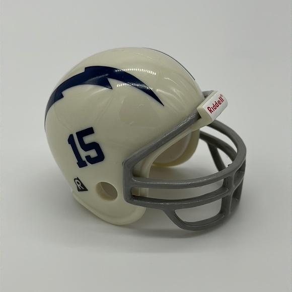 San Diego Chargers NFL Vintage Pocket Pro Mini Riddell Football Helmet - Picture 1 of 6